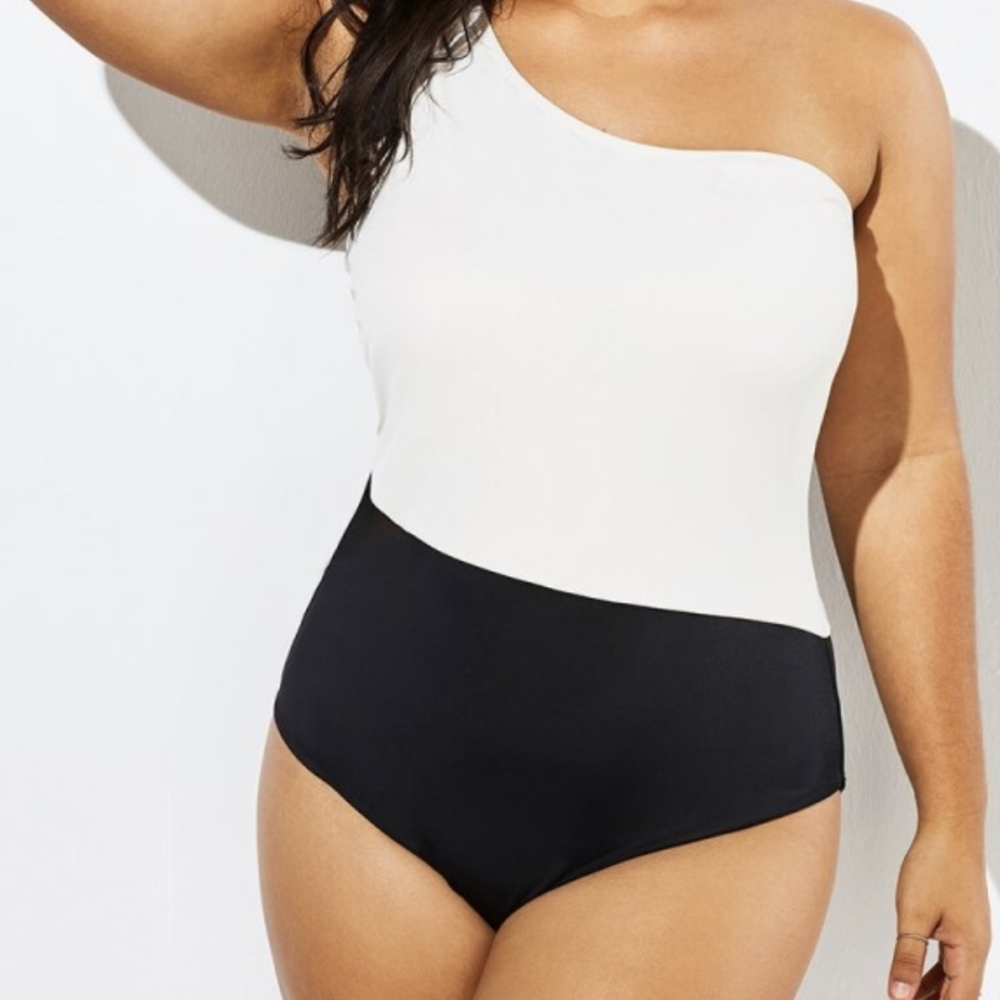 Modern One Shoulder One Piece Swimsuit size L